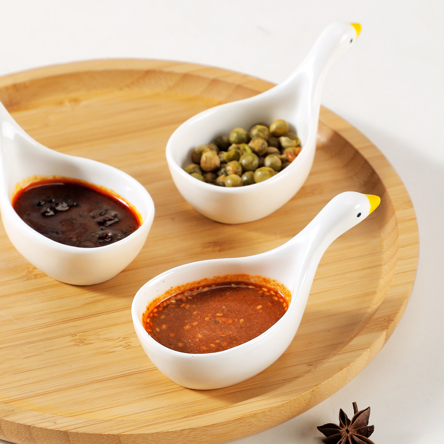 8.8元2只可爱小鸭子陶瓷调料碟白色小料碟醋碟家用调味碟创意餐具,淘宝优惠券,粉丝福利购,淘宝优惠卷