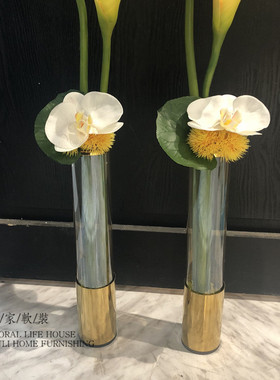 设计师款样板间卫浴金属仿真花艺
