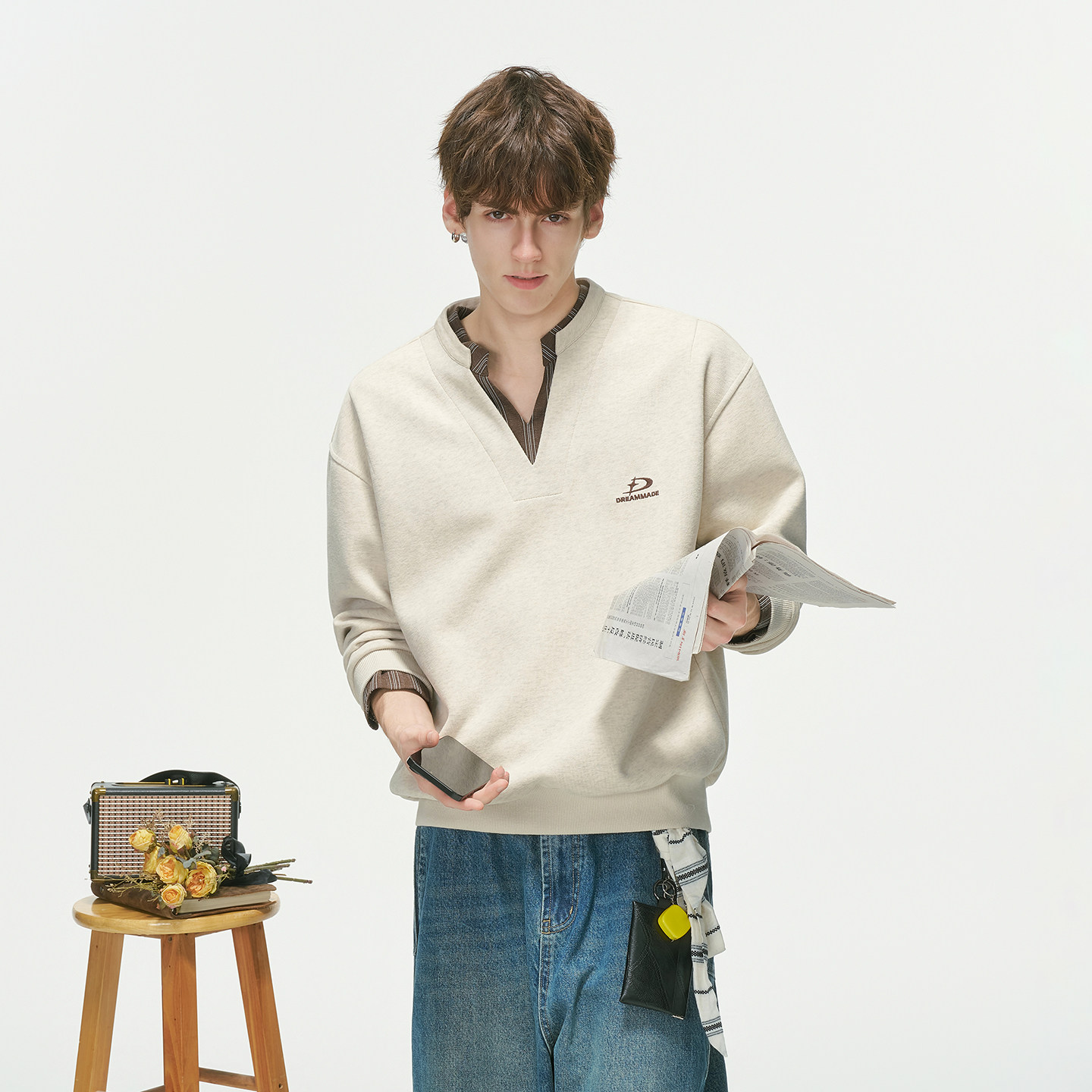 Dream made college style fake two-piece embroidered contrasting V-neck sweatshirt for men and women in autumn high-smart wear tops