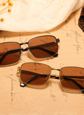 水晶开车合成平光中老年人太阳镜