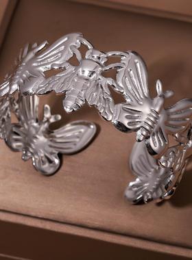 欧美复古不锈钢花朵手镯