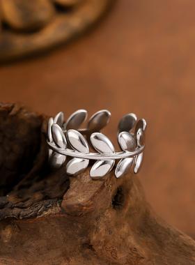 18K镀金银杏叶嘻哈戒指