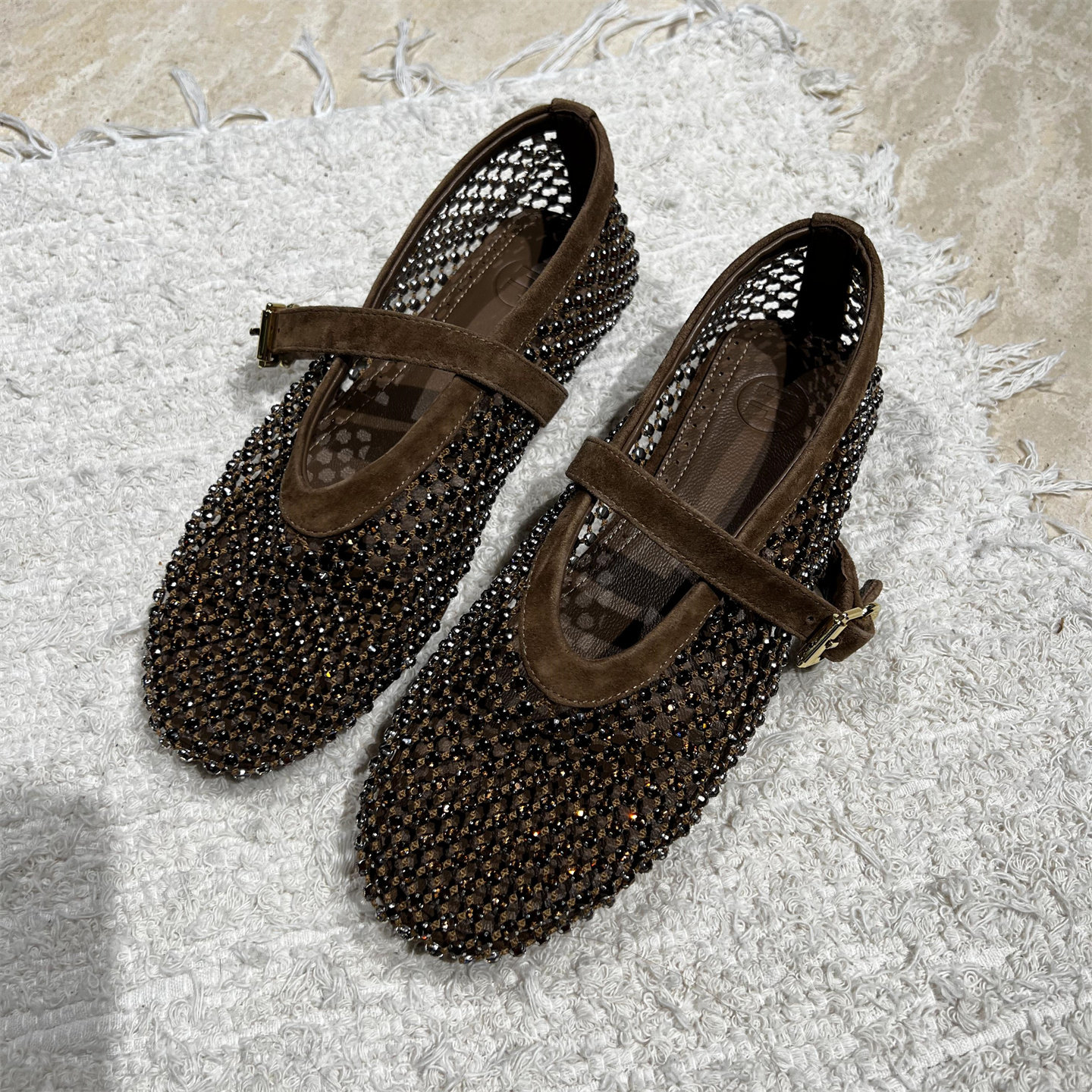 欧洲站女2026春新款欧货真皮一字带网面水钻平底浅口单鞋玛丽珍鞋,淘宝优惠券,粉丝福利购,淘宝优惠卷