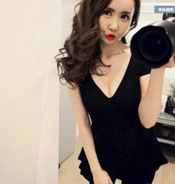 ເສື້ອຍືດຄໍ V-sleeved ເຄິ່ງແຂນ sexy ສໍາລັບແມ່ຍິງ plus size