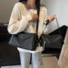 High-quality waterproof crossbody bag for men and women, versatile casual shoulder bag, trendy large capacity simple sports pillow bag
