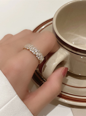 小众设计闪钻锆石轻奢高级感戒指女冷淡风时尚气质百搭高级感指环
