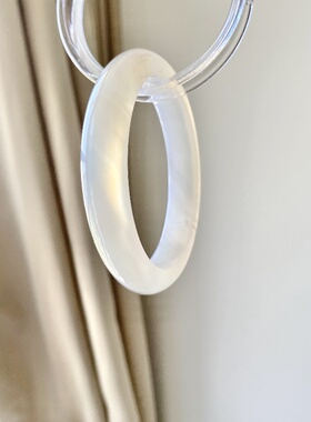 天然玛瑙冰润俏色玉髓手镯