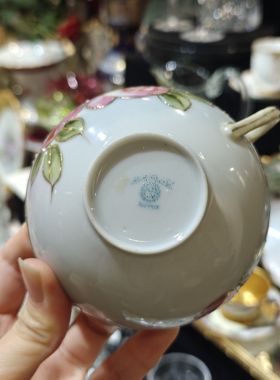 复古手绘玫瑰花描金茶杯三件套