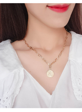 流行磨砂金属字母欧美时尚短项链