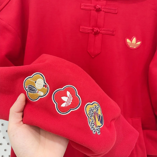 Adidas阿迪达斯三叶草大童卫衣秋冬新款红色中国风连帽休闲套头衫 - 图0