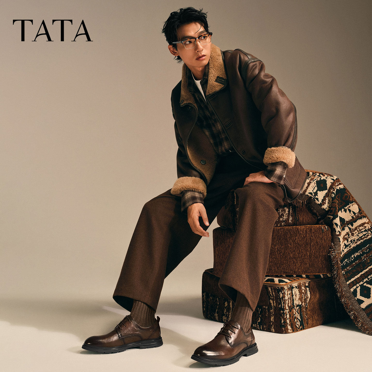 TATA他她男鞋商务真皮鞋男士舒适皮鞋新郎结婚鞋2025秋新,淘宝优惠券,粉丝福利购,淘宝优惠卷