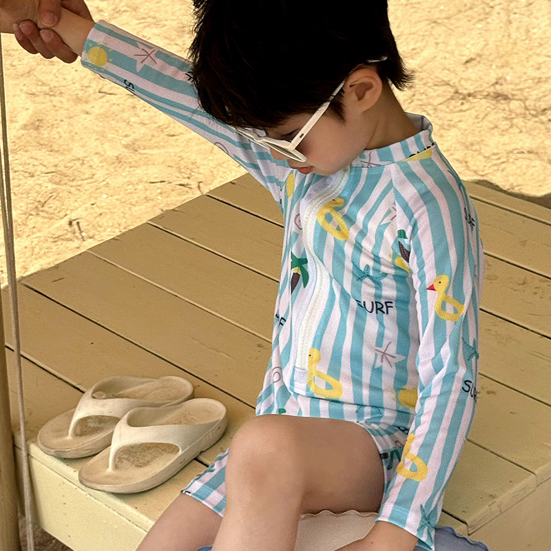 男童连体泳衣幼儿童可爱小黄鸭游泳衣帅气小男孩宝宝沙滩度假泳装 - 图3