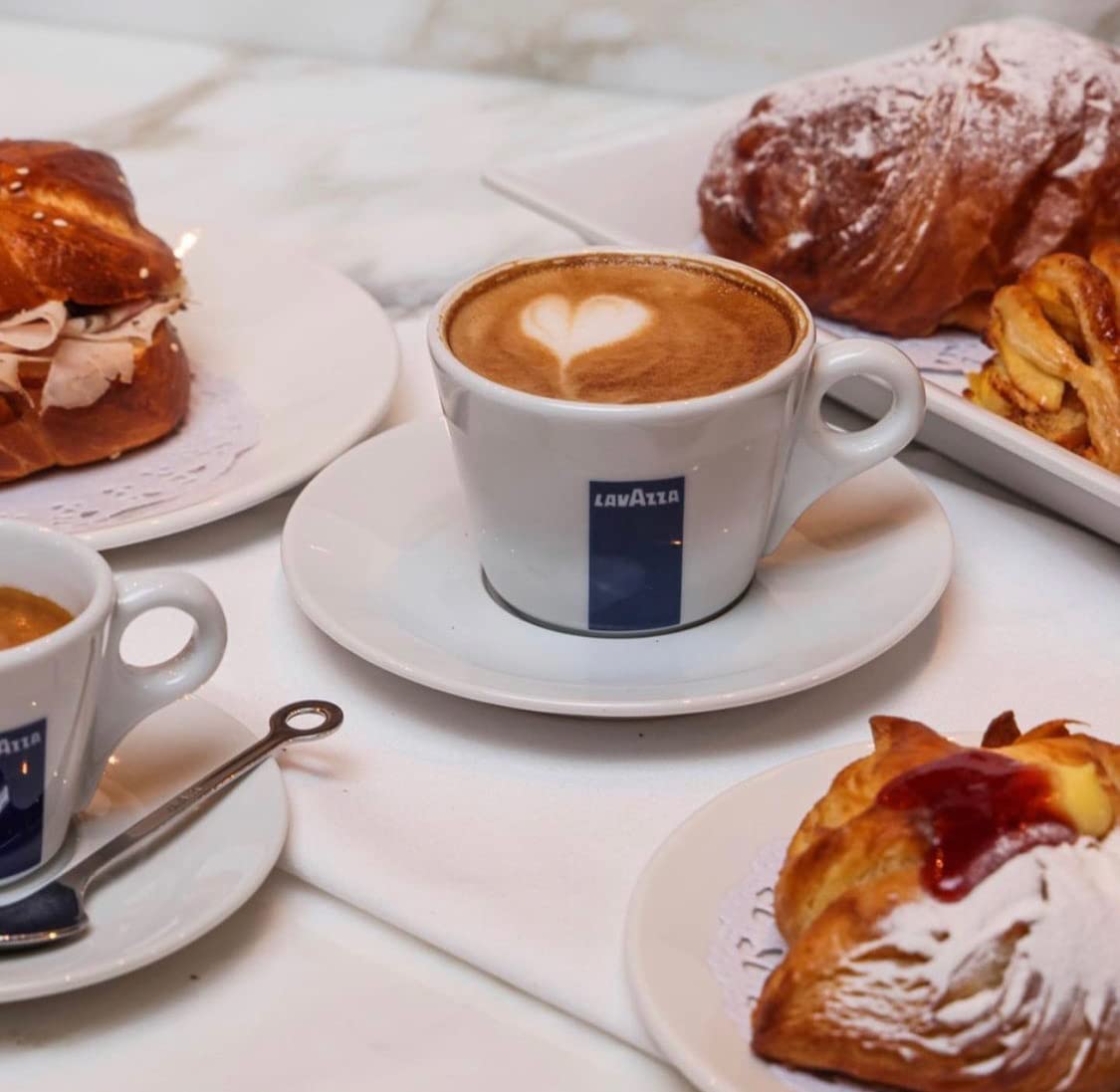 【自营】LAVAZZA意大利拉瓦萨欧罗金标咖啡豆100%阿拉比卡1kg 【自营】LAVAZZA意大利拉瓦萨欧罗金标咖啡豆100%阿拉比卡1kg