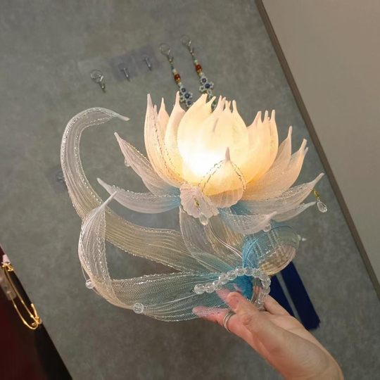 Mid-Autumn Festival hand-held lotus lantern antique photography props