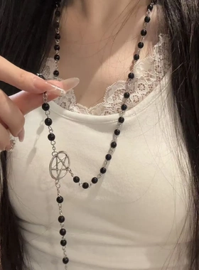 原创日系原宿黑暗哥特风月亮黑色颈链串连珠子项链长款小众女项链