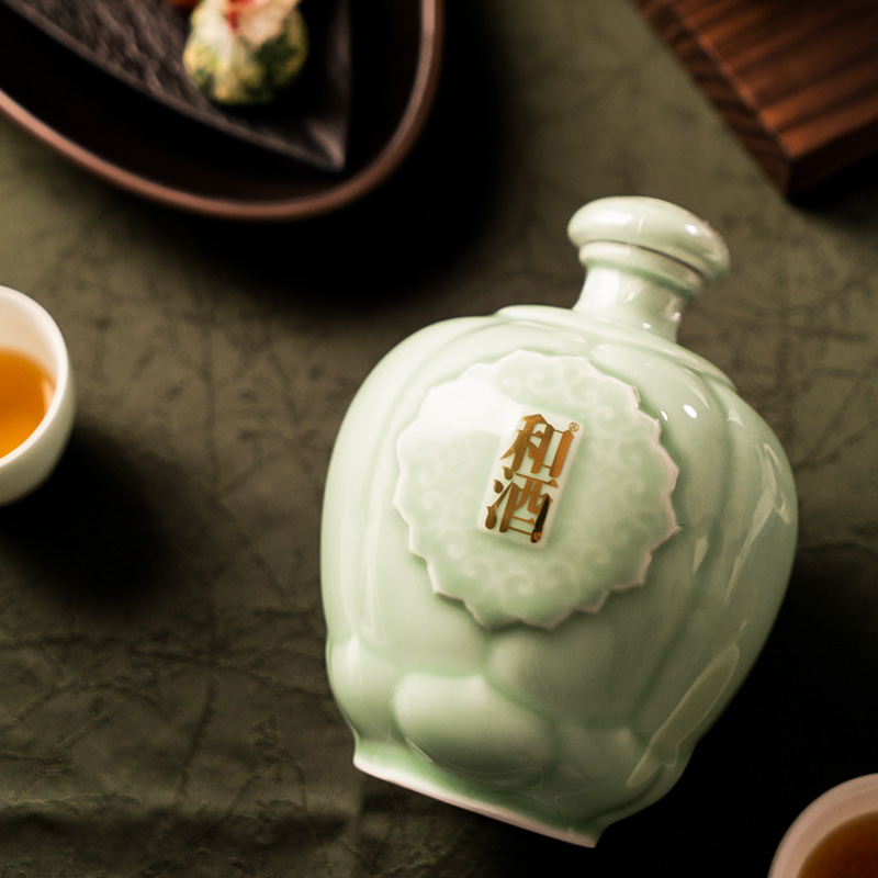 和酒 黄酒上海老酒 玉莲瓜楞30 龙泉青瓷瓶礼盒装750ml