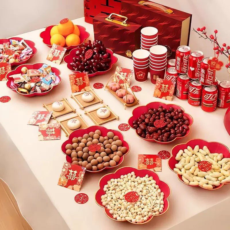 新婚好物 花瓣金边果盘 摆上红枣花生桂圆莲子寓意早生贵子干果盘 - 图1