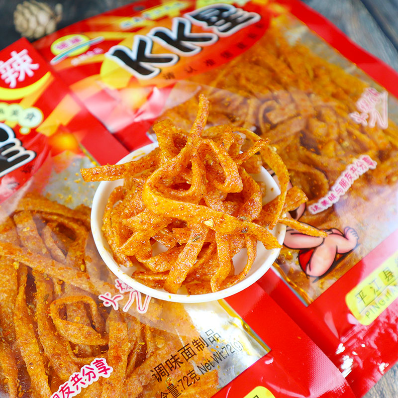 德建kk星麻辣条变态辣巨辣片死神特辣丝霸王辣儿时怀旧小面筋零食