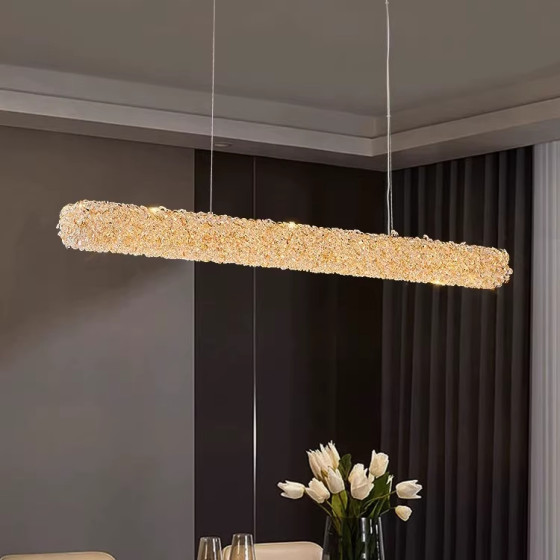 Crystal living room chandelier is light, luxurious and high-end