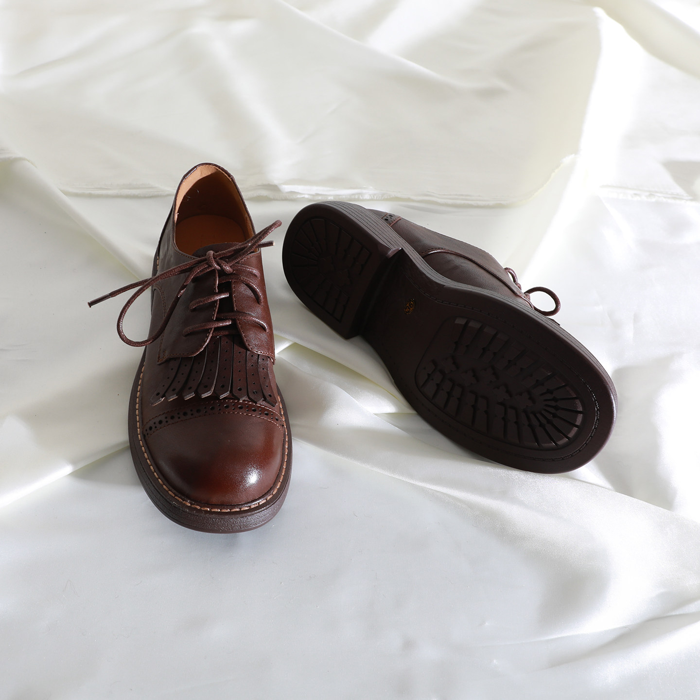 莲花府邸2026春季英伦小皮鞋深口流苏系带德比鞋休闲百搭方跟牛皮,淘宝优惠券,粉丝福利购,淘宝优惠卷