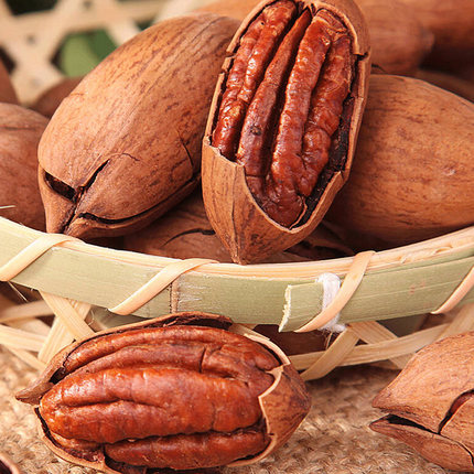 碧根果500g零食坚果长寿果奶油味新疆特产干果追剧休闲零食袋装