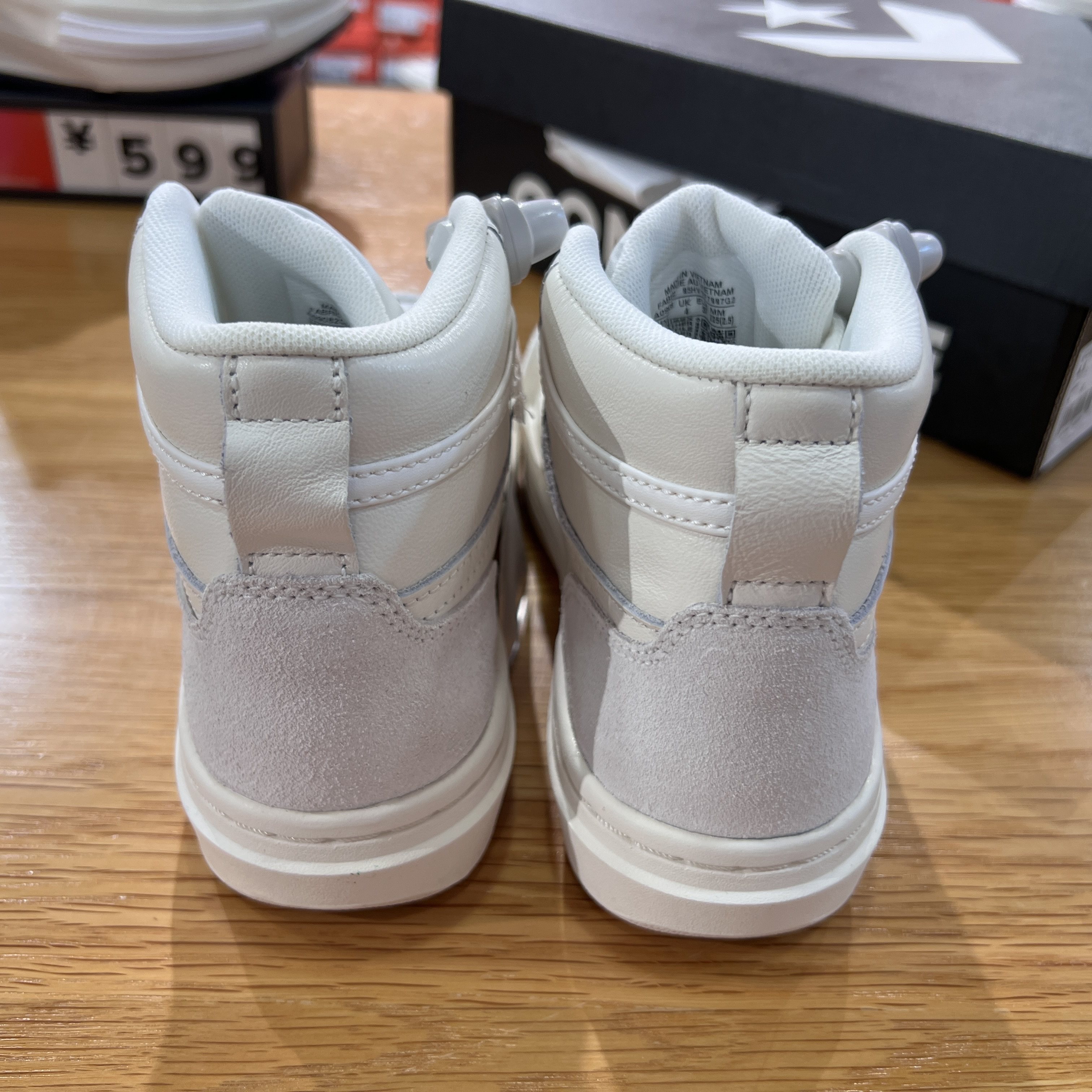 匡威Pro白灰撞色拼接反毛皮时尚个性休闲高帮休闲板鞋男女A09082C,淘宝优惠券,粉丝福利购,淘宝优惠卷