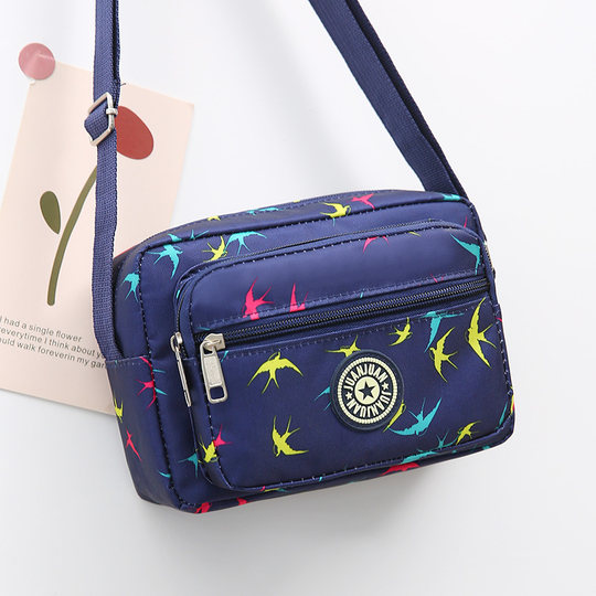 New fashion waterproof nylon bag canvas crossbody