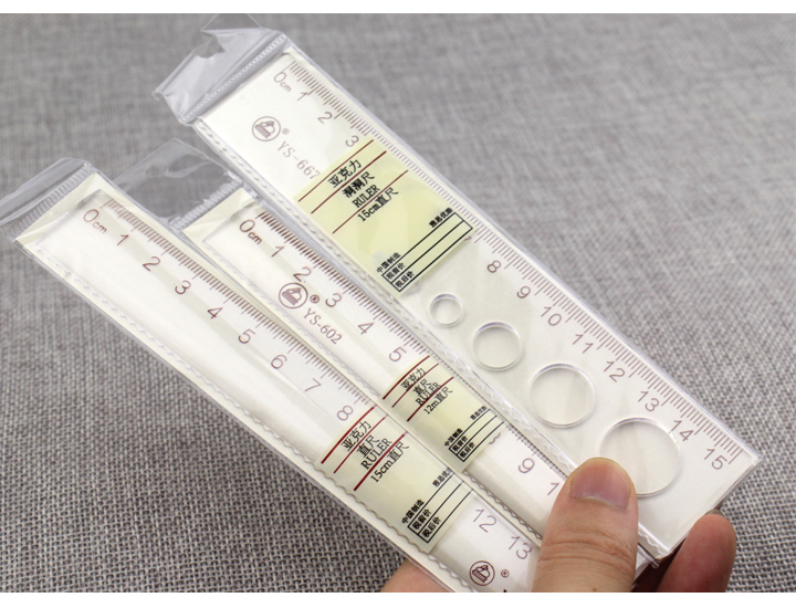 学生迷你小短直尺 12cm 30CM 透明波浪尺子 圆洞直尺 折尺窄边尺 - 图1