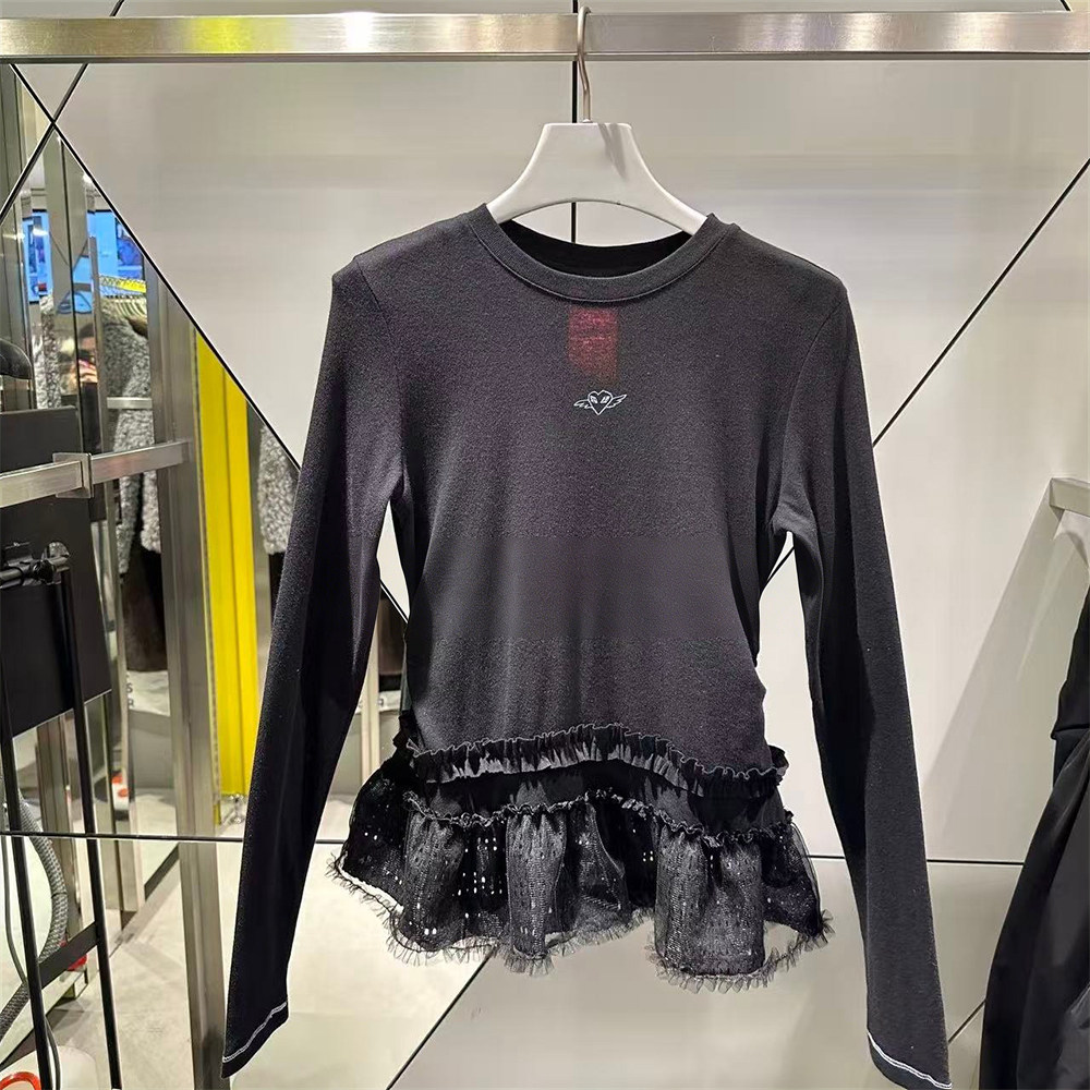 简约通勤风蕾丝拼接长袖T恤女白色圆领层次感上衣,淘宝优惠券,粉丝福利购,淘宝优惠卷