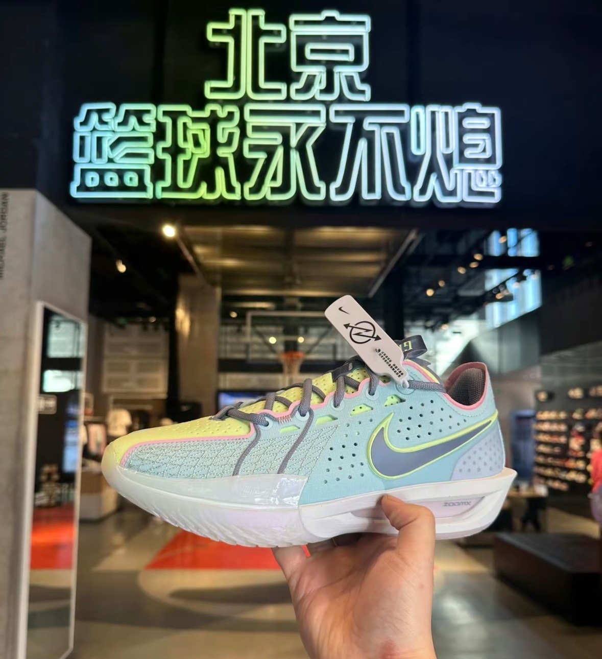 NIKE GT CUT 3 EP白红缓震回弹舒适男子篮球鞋DV2918-101-400-003 - 图3