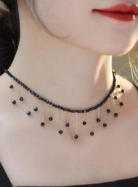 欢乐多洋气黑色水晶流苏项链女高级设计感锁骨链新款气质项饰新款