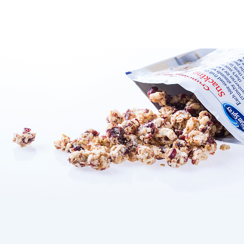 OceanSpray海外旗舰店美国OceanSpray优鲜沛蔓越莓干美国进口办公室零食果脆燕麦142g*22