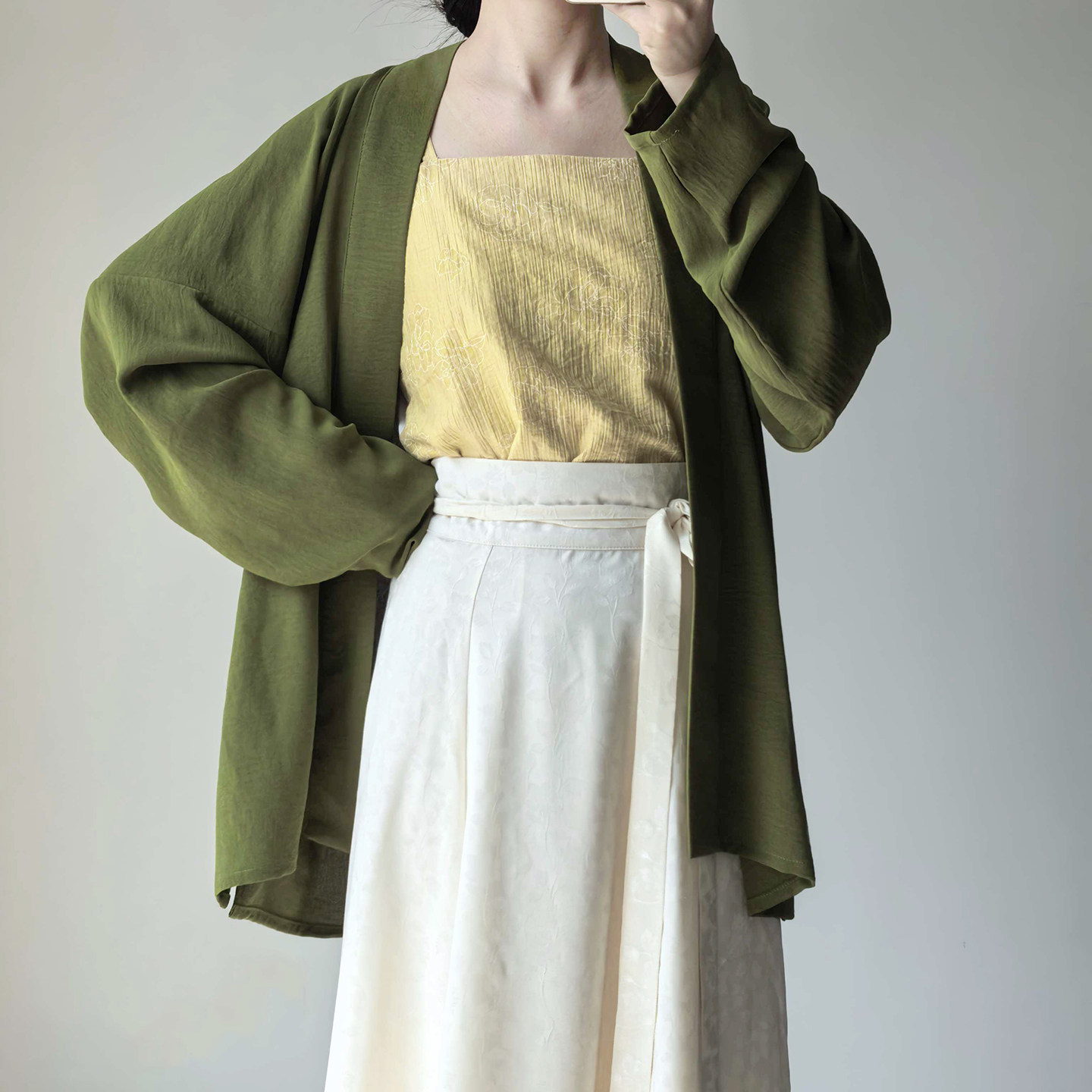 暗袖盈香【牛油果】宋制飞机袖短衫汉服女八破裙半身裙日常通勤,淘宝优惠券,粉丝福利购,淘宝优惠卷