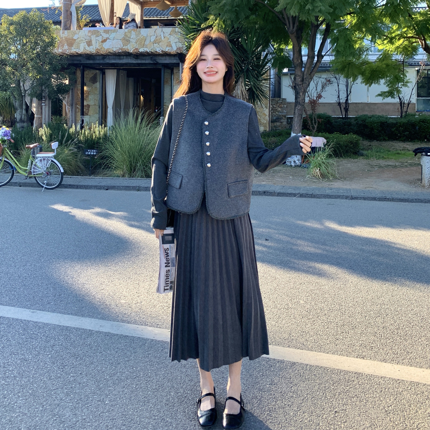 法式灰色套装裙女2026春秋季新款气质小香风毛呢马甲连衣裙两件套,淘宝优惠券,粉丝福利购,淘宝优惠卷