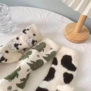 冬季居家软糯水貂绒中筒袜！！