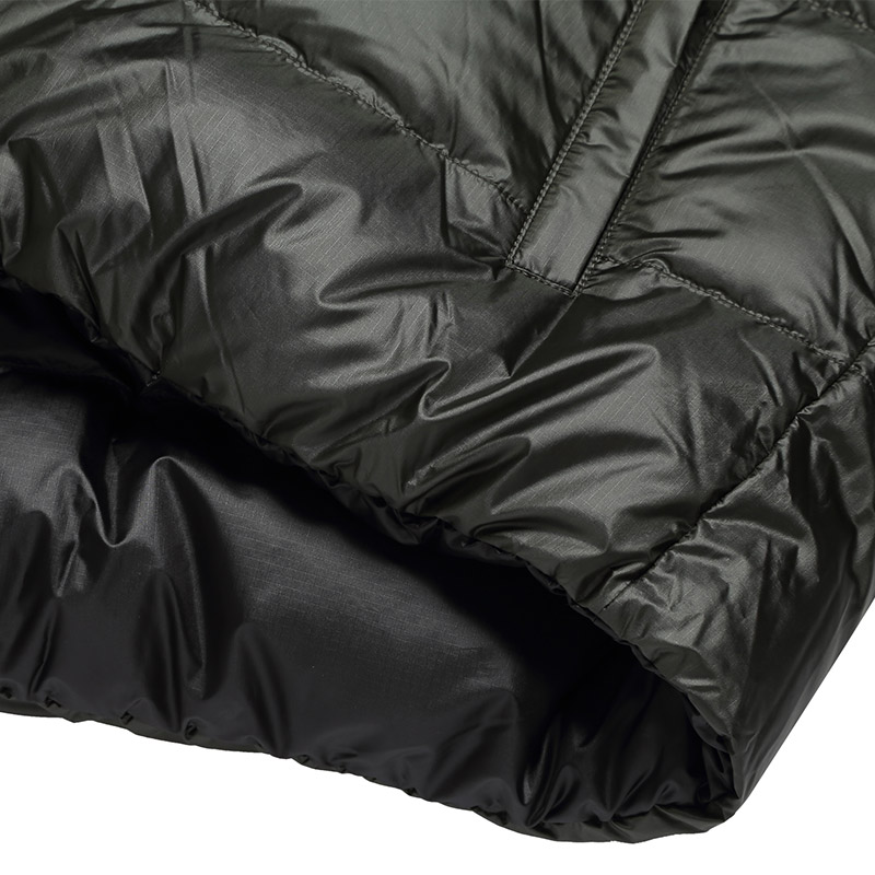 prada /普拉达连帽男装保暖白鹅绒 邦琦国际羽绒服