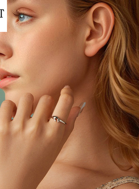 原创母亲儿子永恒的爱亲情戒指s925纯银母爱手拉手高端饰品女手饰