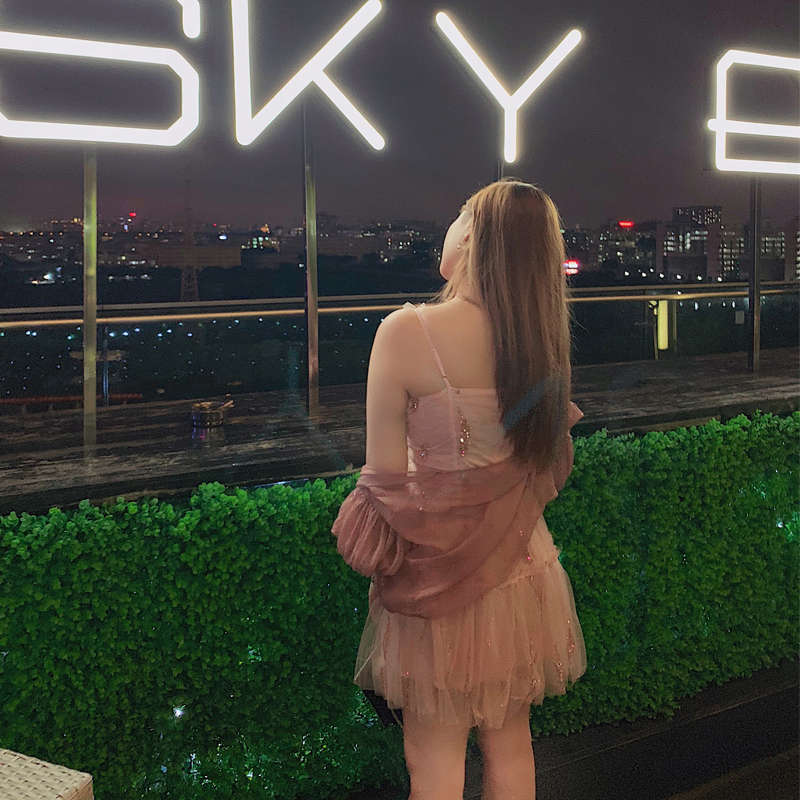 MB大码女装MB大码女装定制 浪漫名媛风粉嫩色高腰网纱亮片短蓬蓬裙吊带裙0