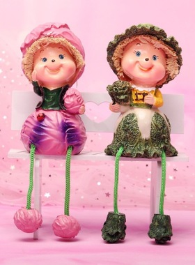 厂家直销嘟嘴梨子情侣娃娃吊脚摆件田园系列家居摆设盆景礼品