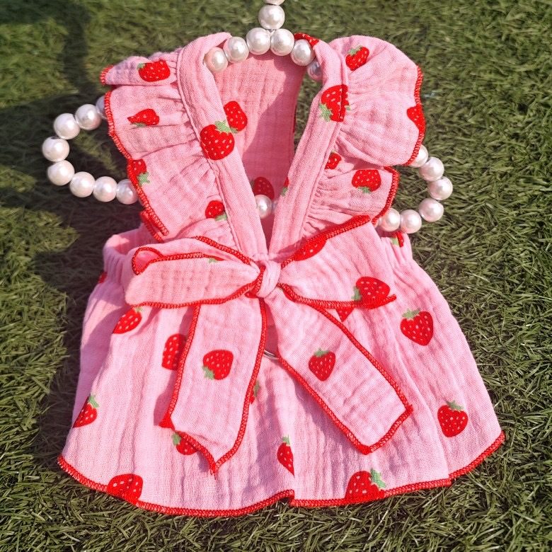 草莓蝴蝶结公主裙子小型犬泰迪比熊博美贵宾猫咪狗狗衣服,淘宝优惠券,粉丝福利购,淘宝优惠卷