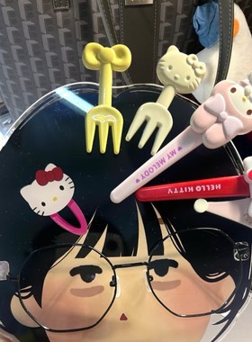 日本小人搞怪可爱高颜值亚克力收纳架发夹书夹收纳展示架桌面摆件