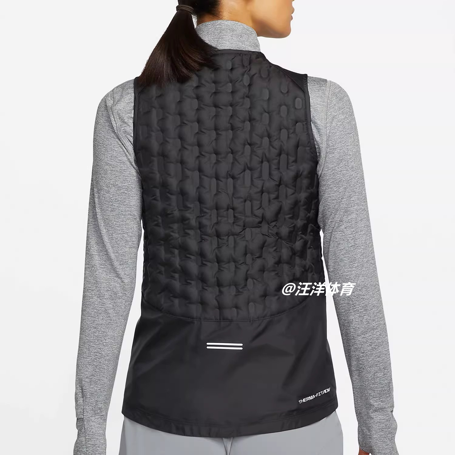 Nike耐克冬季女士运动训练马甲保暖超轻修身拼接羽绒背心DD6064