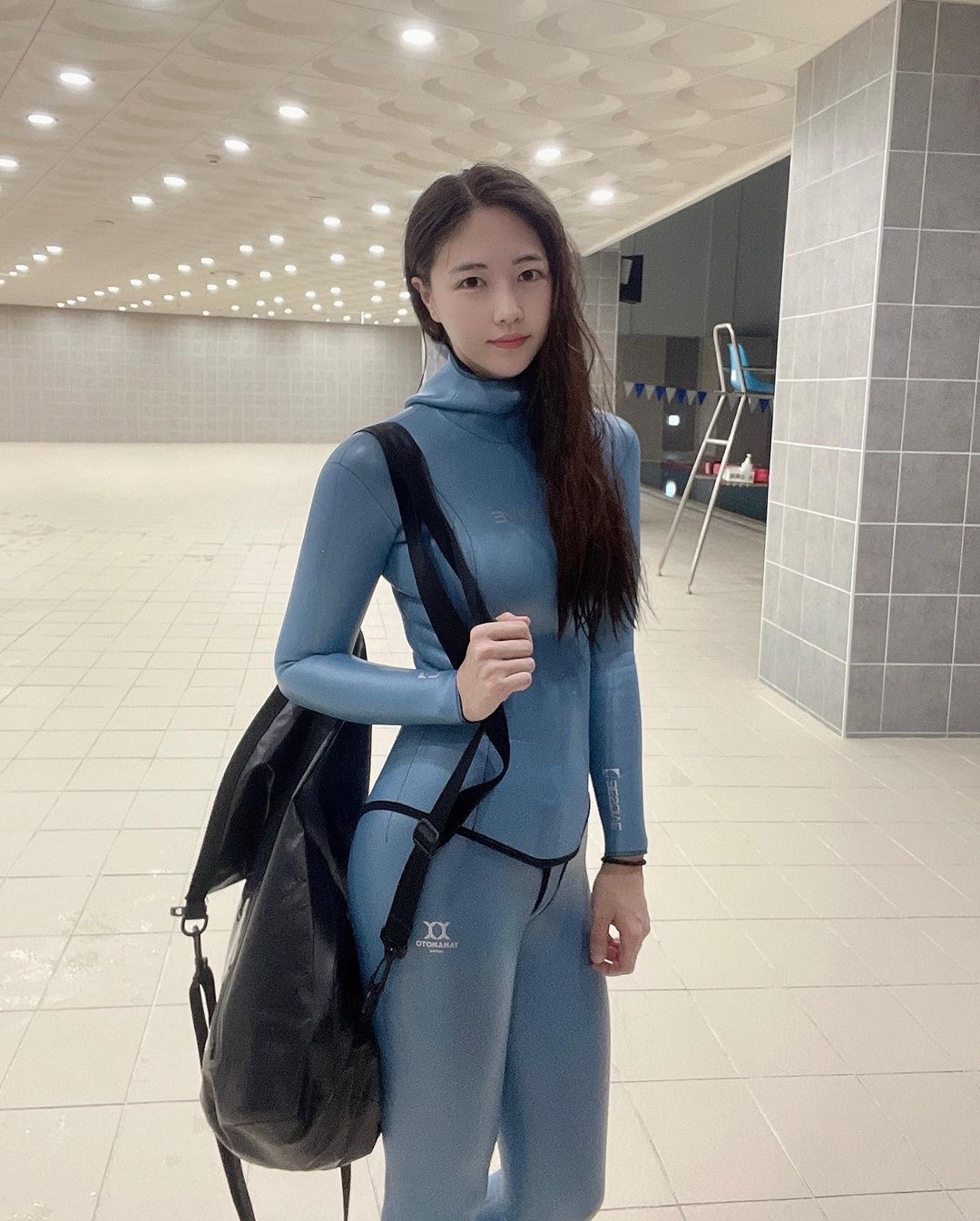 BESTDIVE 2 3 5 7mm经典炫彩潜水服保暖自由潜湿衣男女分体情侣 - 图1