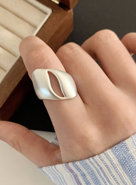 哑光几何不规则银杏叶食指戒指