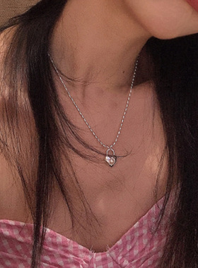 简约爱心项链女小众设计ins桃心挂锁S925银锁骨链气质百搭颈链潮