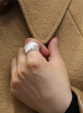 小蛮腰弧形戒指女宽版个性简约几何开口指环网红创意设计感食指戒