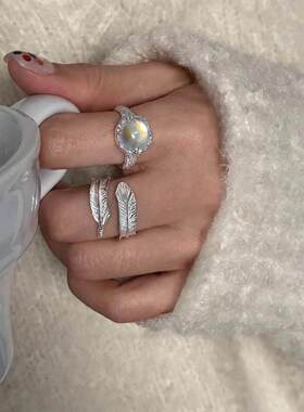 甜美羽毛叠戴戒指女精致轻奢通透几何开口指环小众设计感食指戒潮