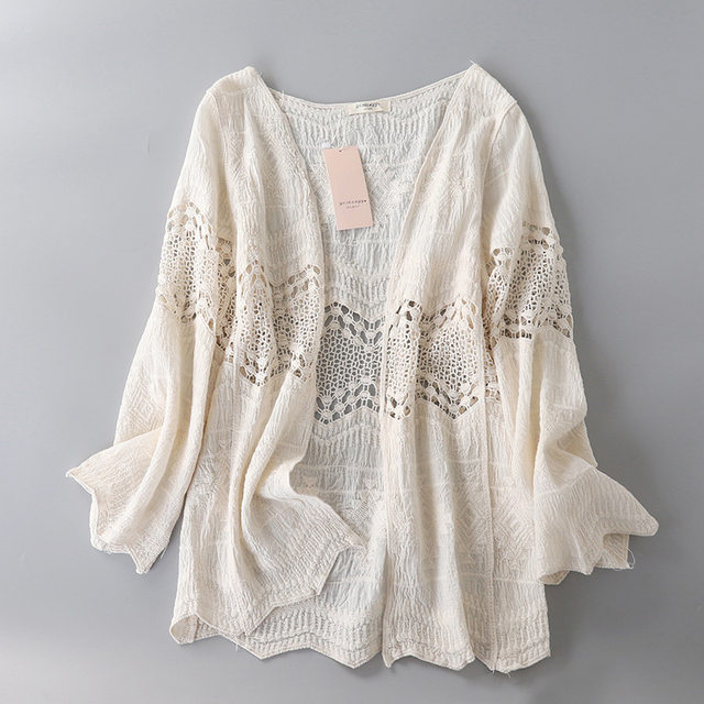 Cardigan lace ປັກທີ່ມີແຂນຍາວແລະ shawl ວ່າງ