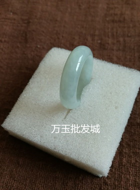 缅甸天然翡翠男女款证书情侣戒指