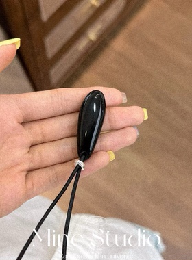 Mine Studio·天然黑玛瑙吊坠皮绳长项链高级感极简毛衣链可抽拉